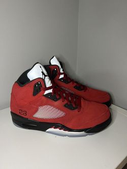 Jordan retro 5 raging bull