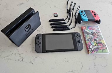 Nintendo Switch Bundle – Dock, Controllers & Gam
