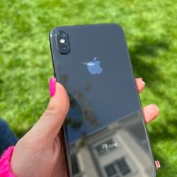 iPhone XS Max 64Gb Unlocked Wonderful Condition like new