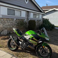 KAWASAKI NINJA 400