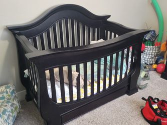 Baby Appleseed Crib With Mattress And Bedding. Price Is Negotiable.  Thumbnail