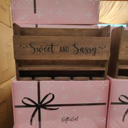 Sweet And Sassy Wine Gift Rack 