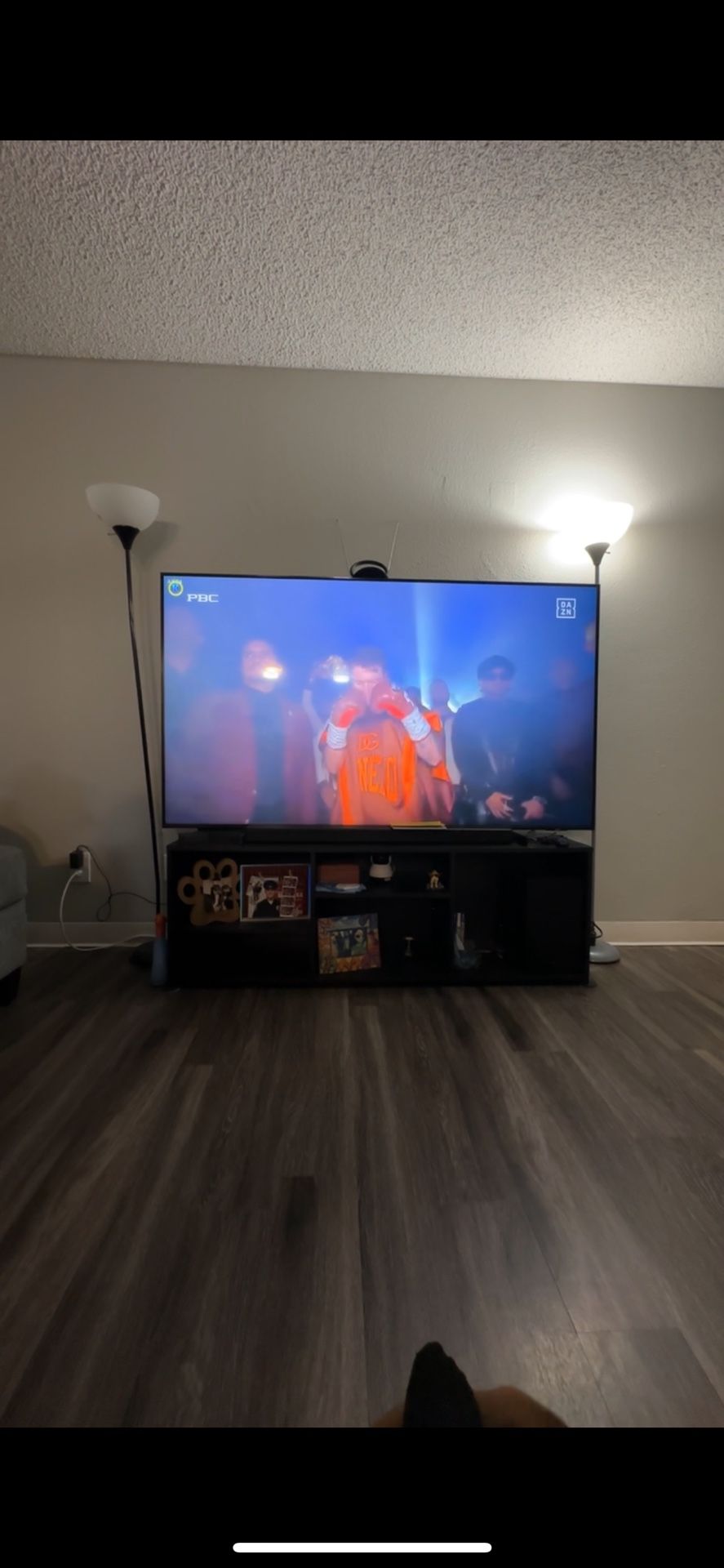 Samsung Tv 75inch