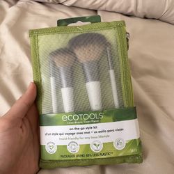 NEW Makeup Brushes Ecotools Set 4 On The Go