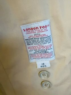 🧥 Vintage London Fog Trench Coat – Women’s 18R