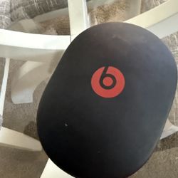 Beats On-Ear & Over-Ear Headphones