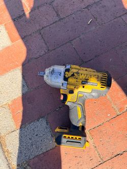 DeWalt 20V Brushless Impact Wrench