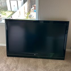 LG Flatscreen tv Full HD 1080P