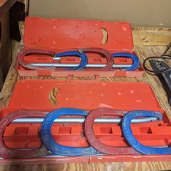 Set Of 2 Steel Horseshoe Sets