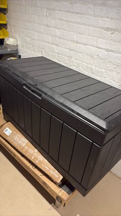 Storage box