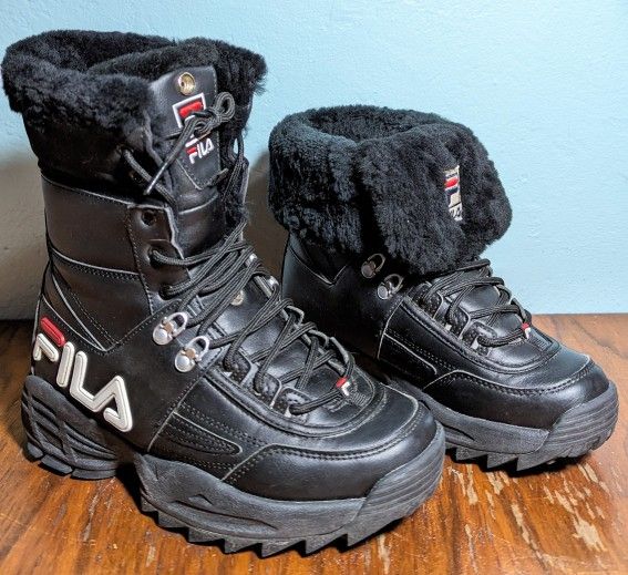 6.5 Fila Disruptor Women's Snow Boots