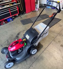 Honda hrx217hya mower