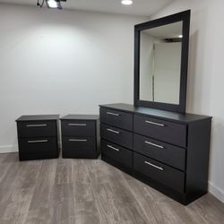 DRESSER WITH MIRROR +  NIGHTSTANDS 