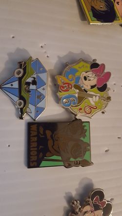 Disney trading pins Mickey, autotopia and starwars