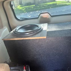 Skar 2500watt 15inch Speaker With Custom Box, Trades For 4 12’s?