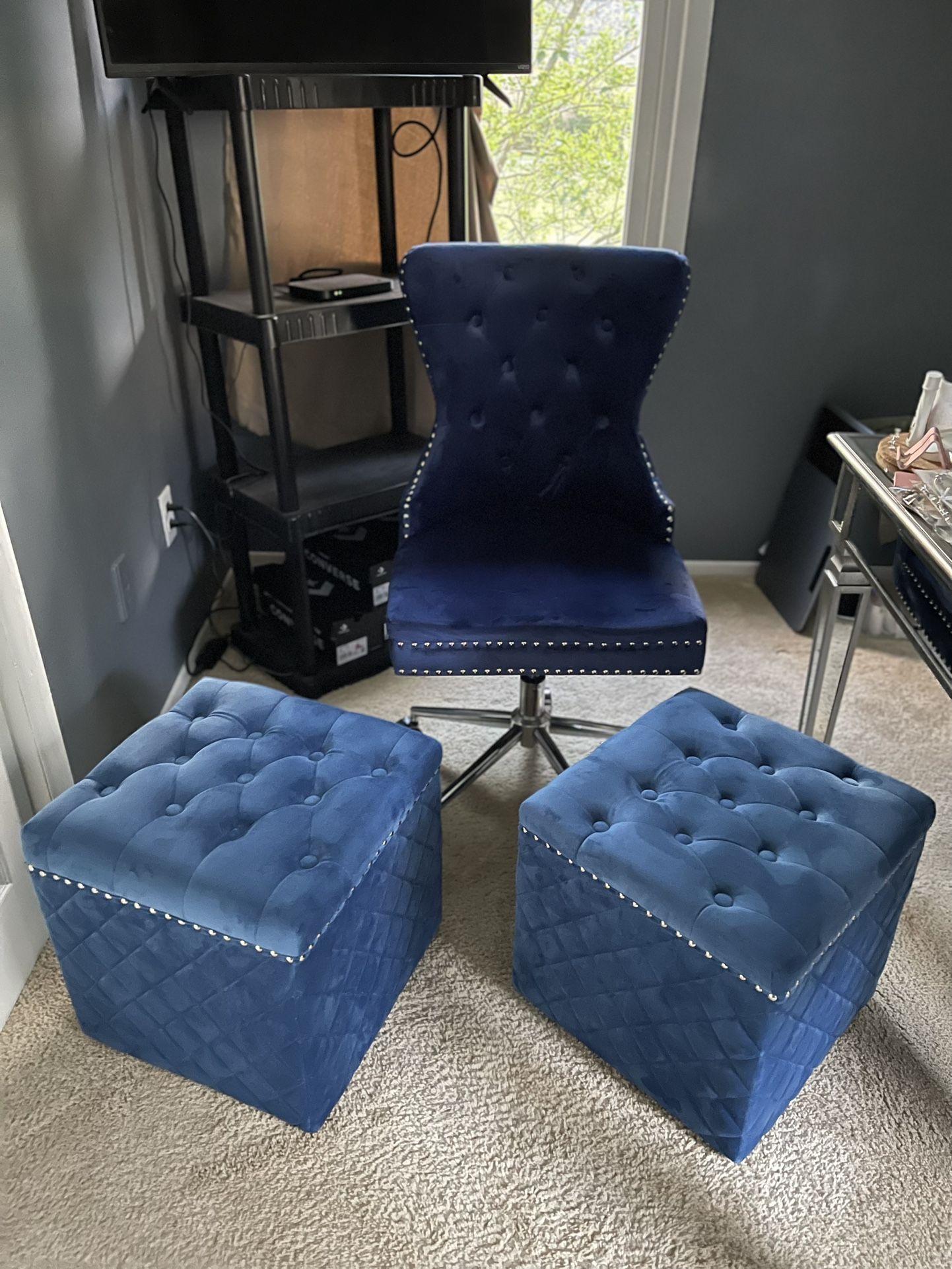 Office Chair/Stools