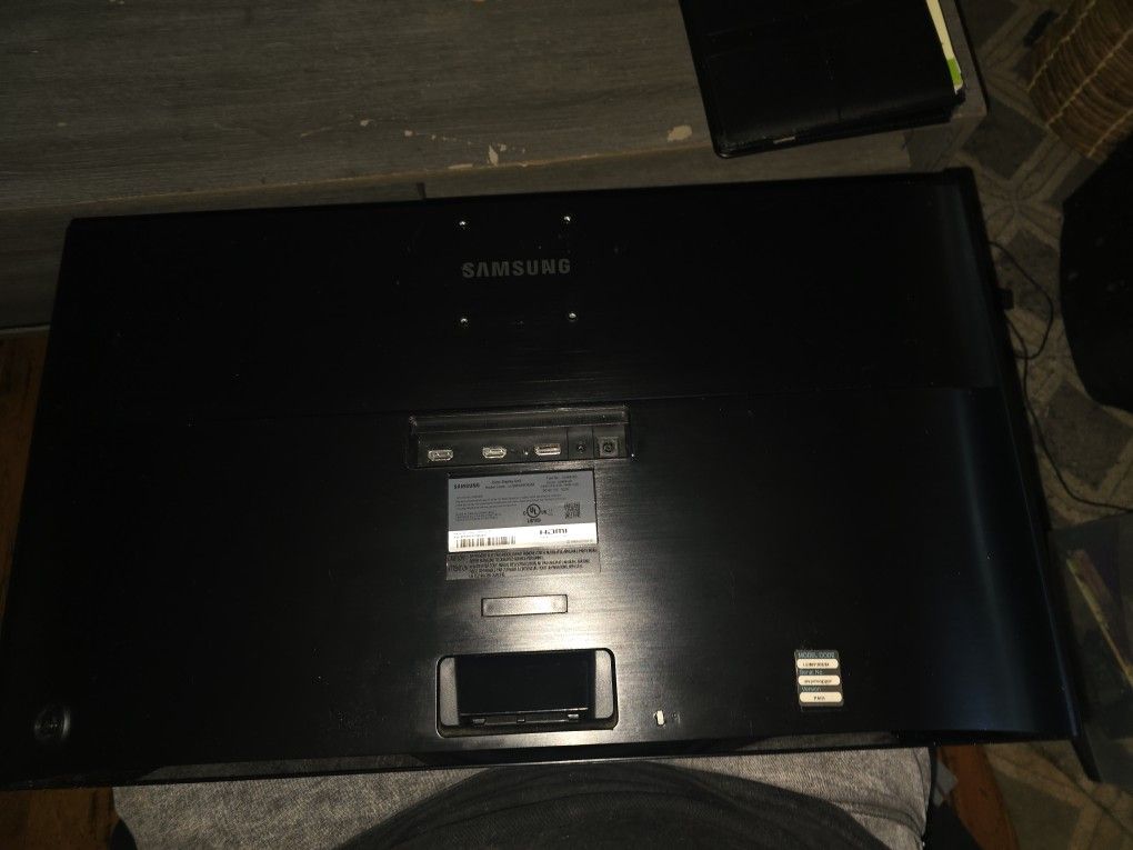 SAMSUNG 4K Gaming Monitor