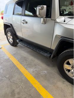 OEM Side Steps for FJ Cruiser