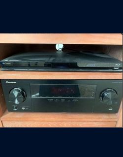 Pioneer VSX-324-K-P 5.1 Audio/Video Multi-Channel Receiver with surround speakers