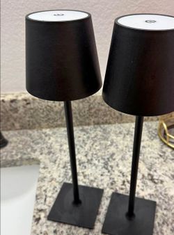 Rechargeable lamps