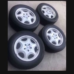 4 —- 225/60r16 5x112 5x4.41 Stock Mercedes S420 Rims Wheels Tires Good 80% Treads !!!!!