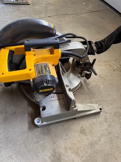 DeWal 12” Miter Chop Saw