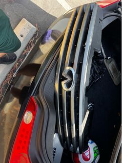 G35 sedan grill 2005/06