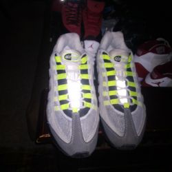 Airmax 95 OG Neon Size 11