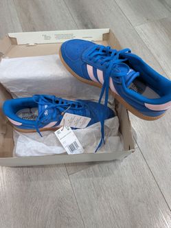 Like New Blue Women's Sneakers Adidas
