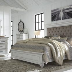 Kanwyn Whitewash Upholstered Panel Bedroom Set

