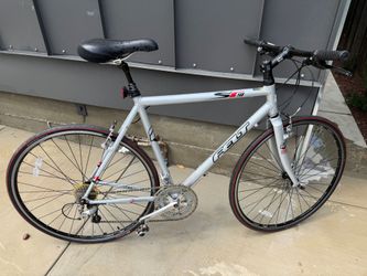 56 CM FELT ST91 BIKE