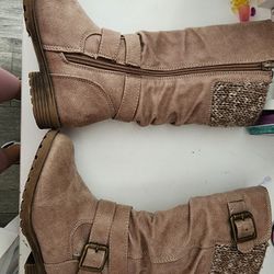 Girl Boots