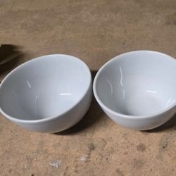 2 White Bowls