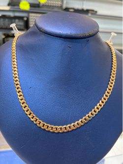 14kt gold Cuban link chain