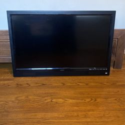 35” Vizio TV