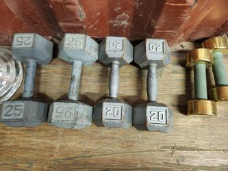 Dumbbells Gym Weights Rubber Hex Cast Iron  One Dollar Per Pound Cap Ivanko
