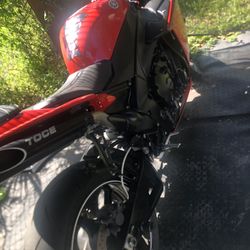 Motorcycle R1 2014 