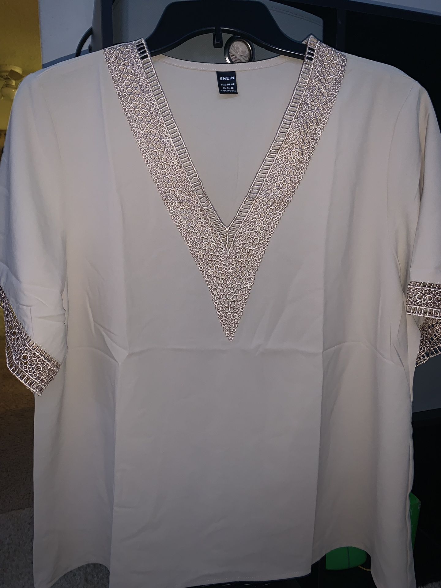 Women’s Tops