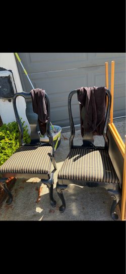 Free 4 solid wood carved dining chair