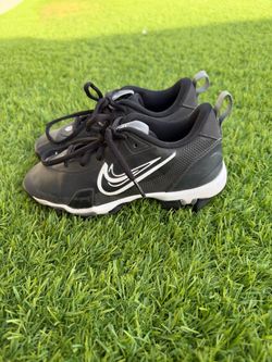 Nike Cleats Youth Y1
