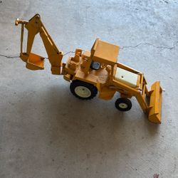Vintage ERTL 1/16 International Harvester #472 Backhoe/Loader
