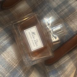 Miss Dior  “ absolutely blooming “ perfume
