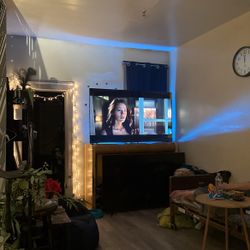 70 Inch Roku