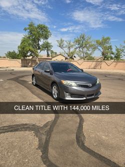 Toyota camry SE 2014