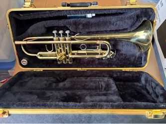 Bach Trumpet / Stand