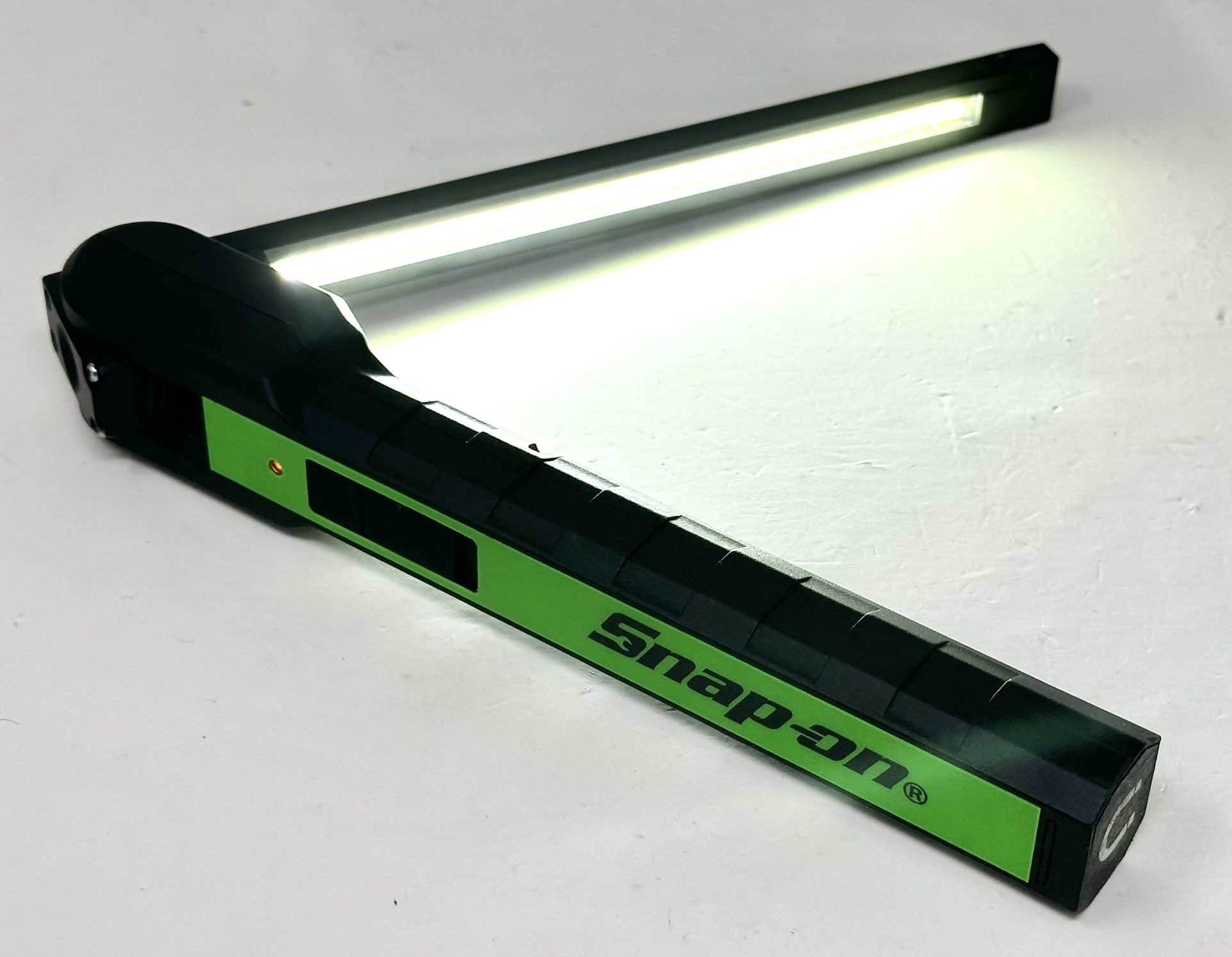Snap-On ECARL032G Dual-Sided 500 Lumen Light Mini Flex Flashlight - Green