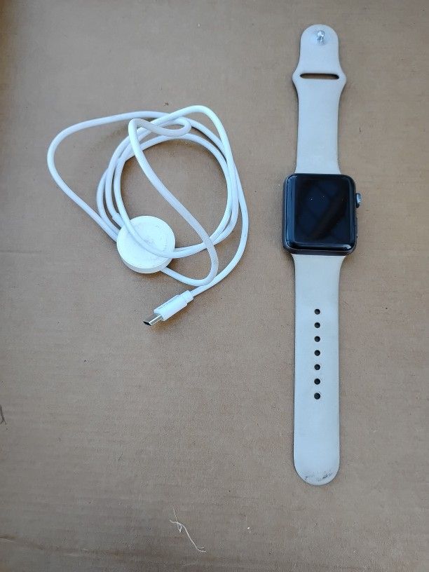 Apple Watch 3 Series UNLOCKED