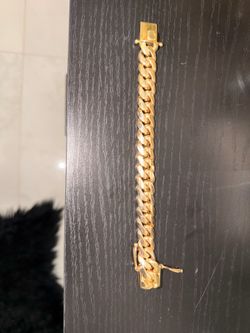 Cuban bracelet