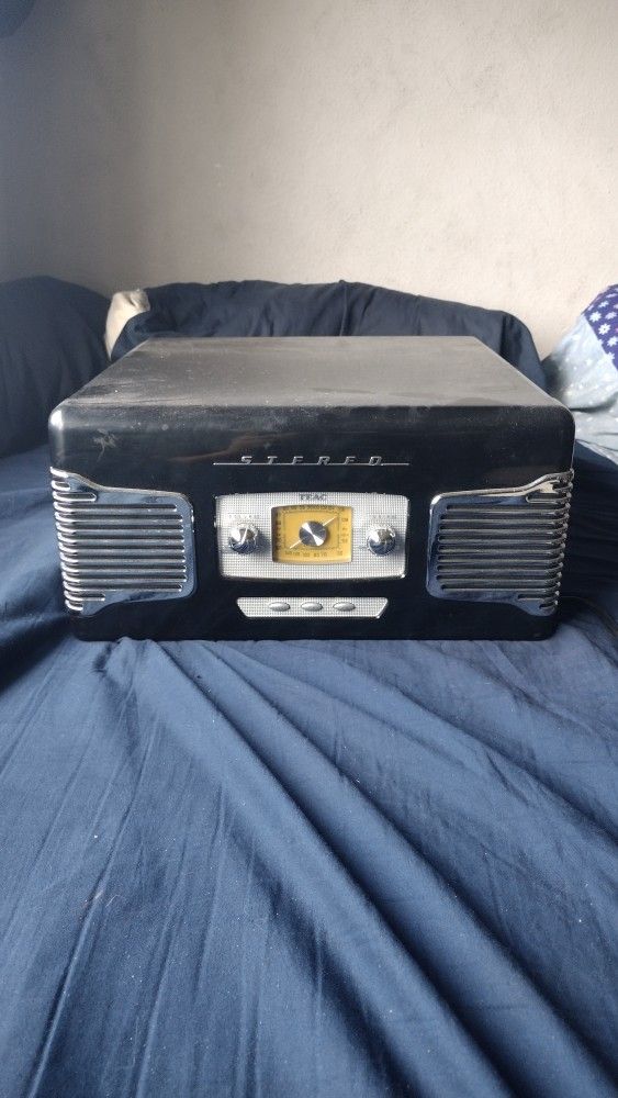 Record Player Works Perfectly