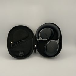 Bose Quiet Comfort Bluetooth Headphones 